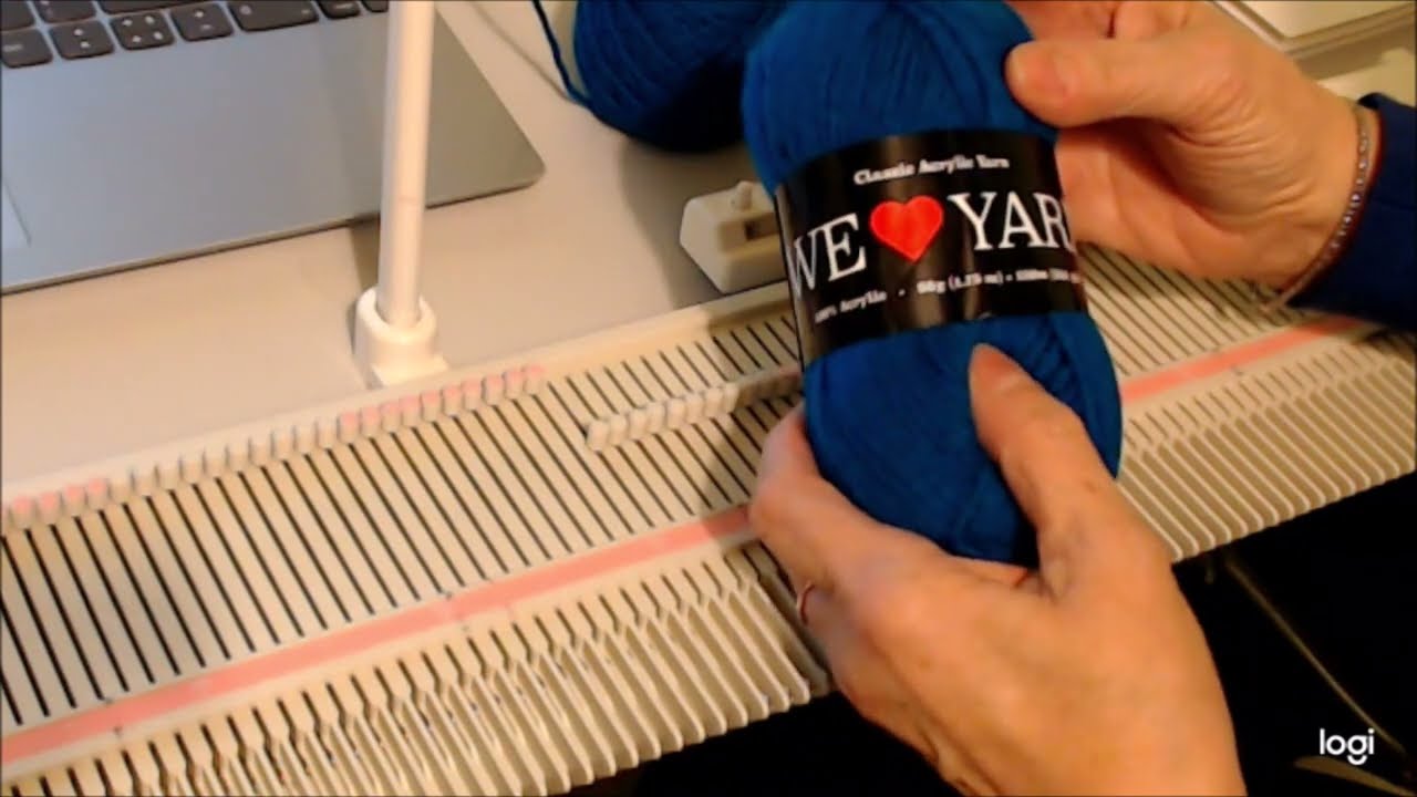 Tuto du 06/01/2024 : moufles tricotées sur la machine LK 150