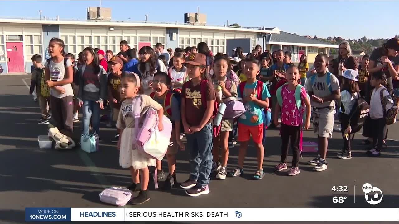 Paradise Hills Elementary holds rally for Padres