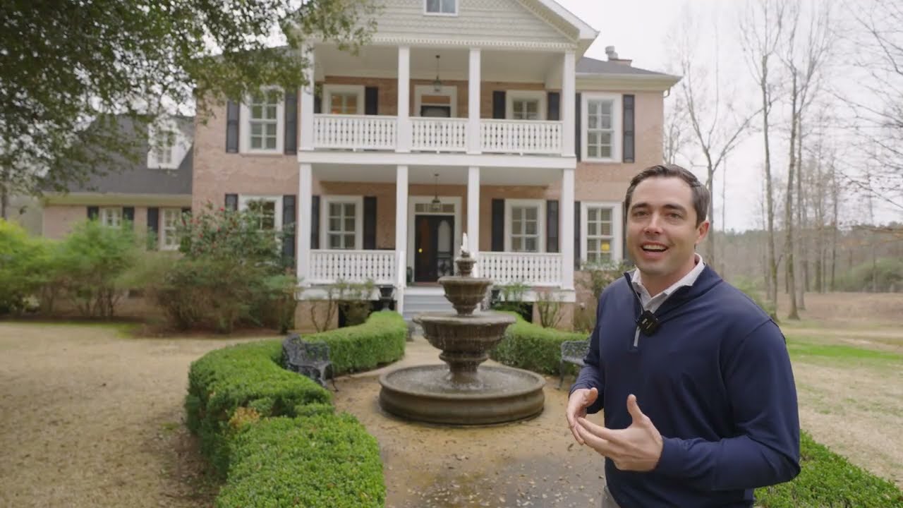 $1.4M Custom-Built Estate in Fayette, AL | Moving to Alabama