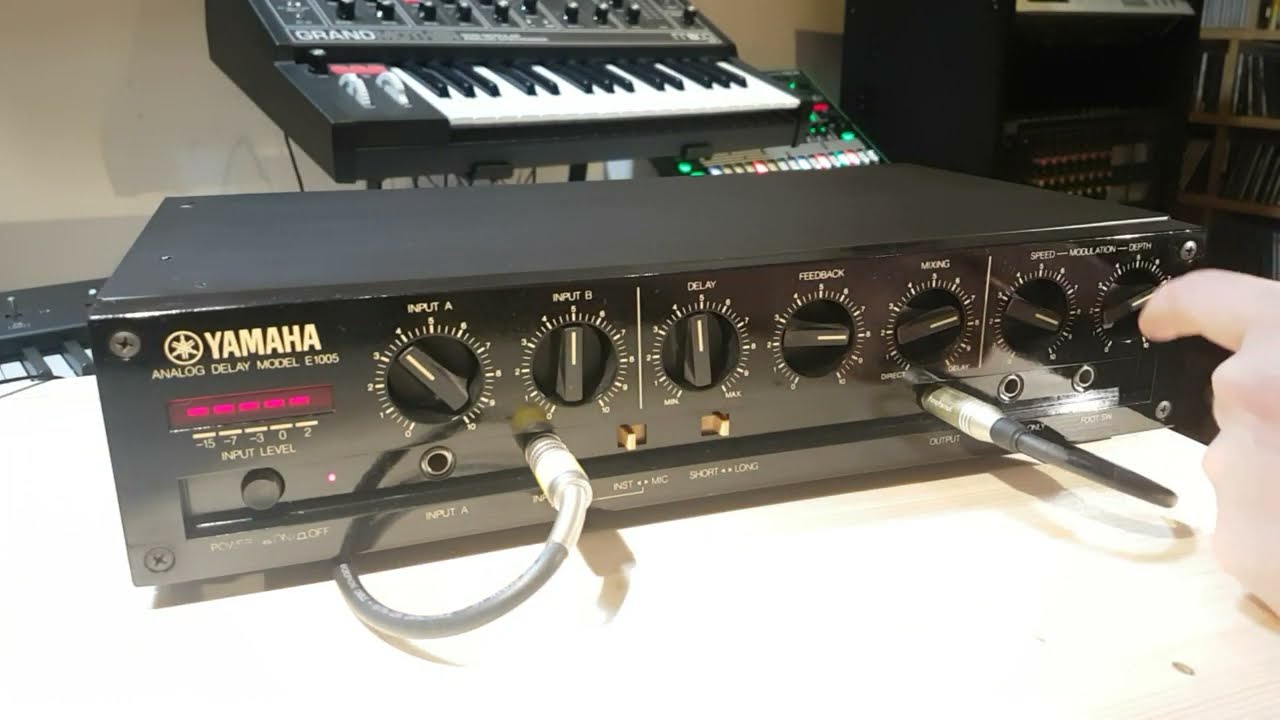 YAMAHA Analog Delay E1005