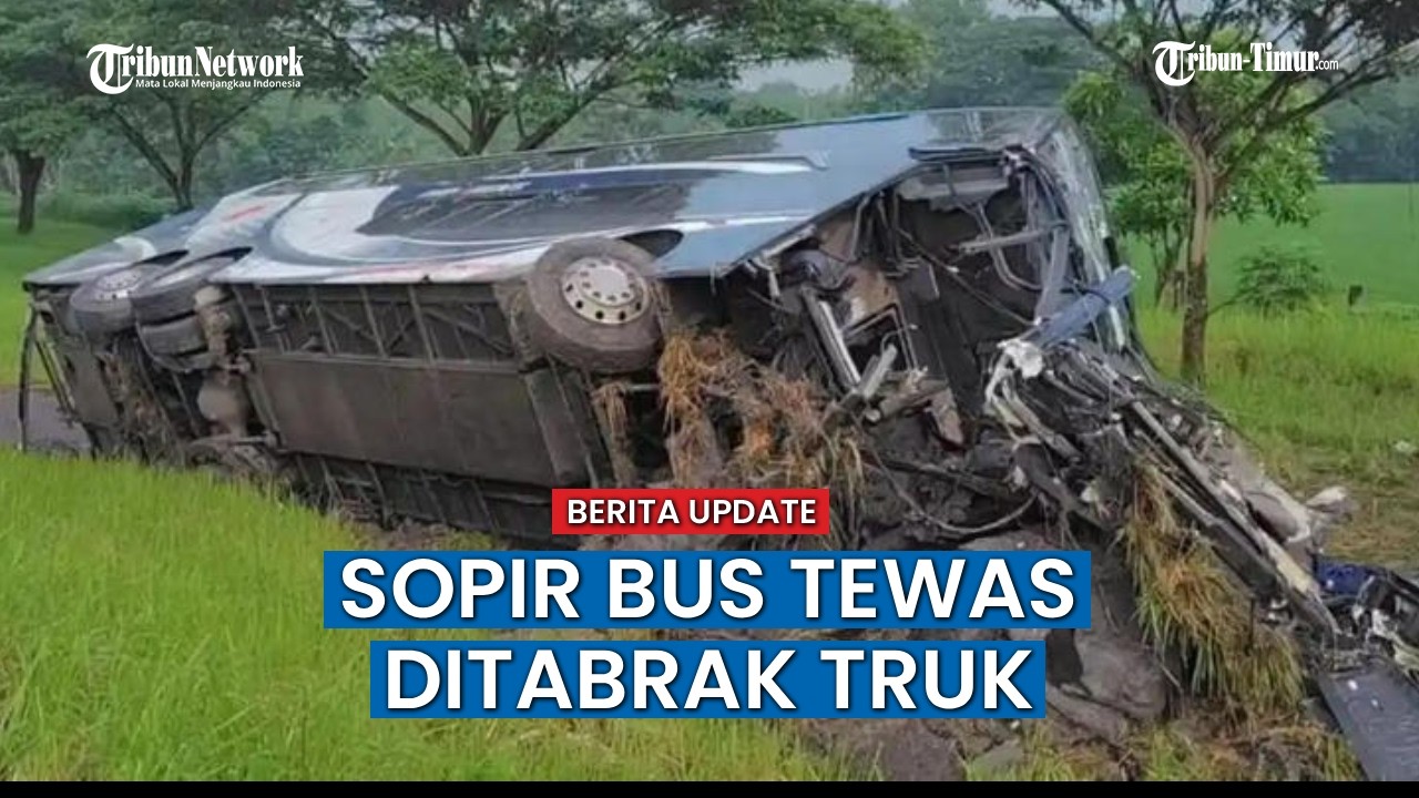 Bus Rombongan Wisata Ringsek Usai Tabrak Truk di Tol Cipali, 1 Tewas