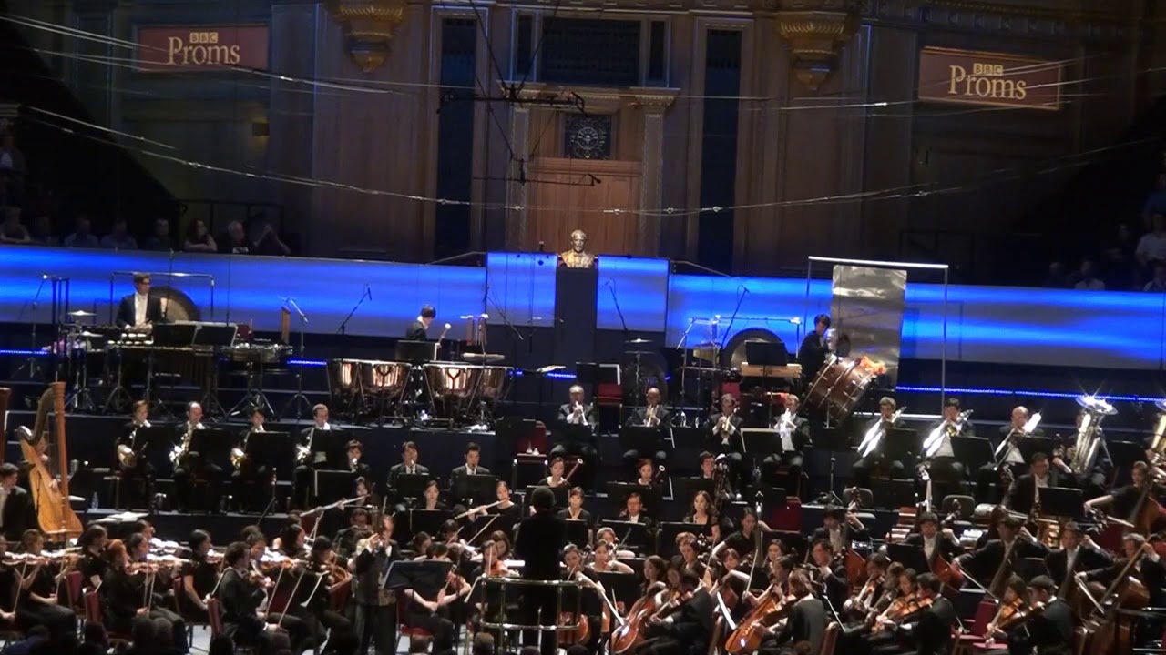 Unsuk Chin :  sheng concerto  Su ( BBC Proms 55)