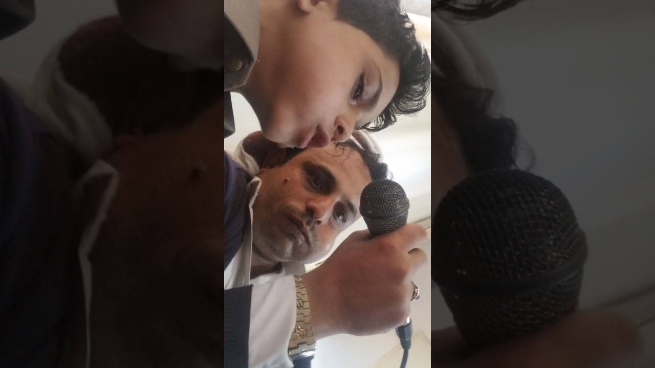المنشدعلي لطف وعصام سلامه ومحمدعلي لطف