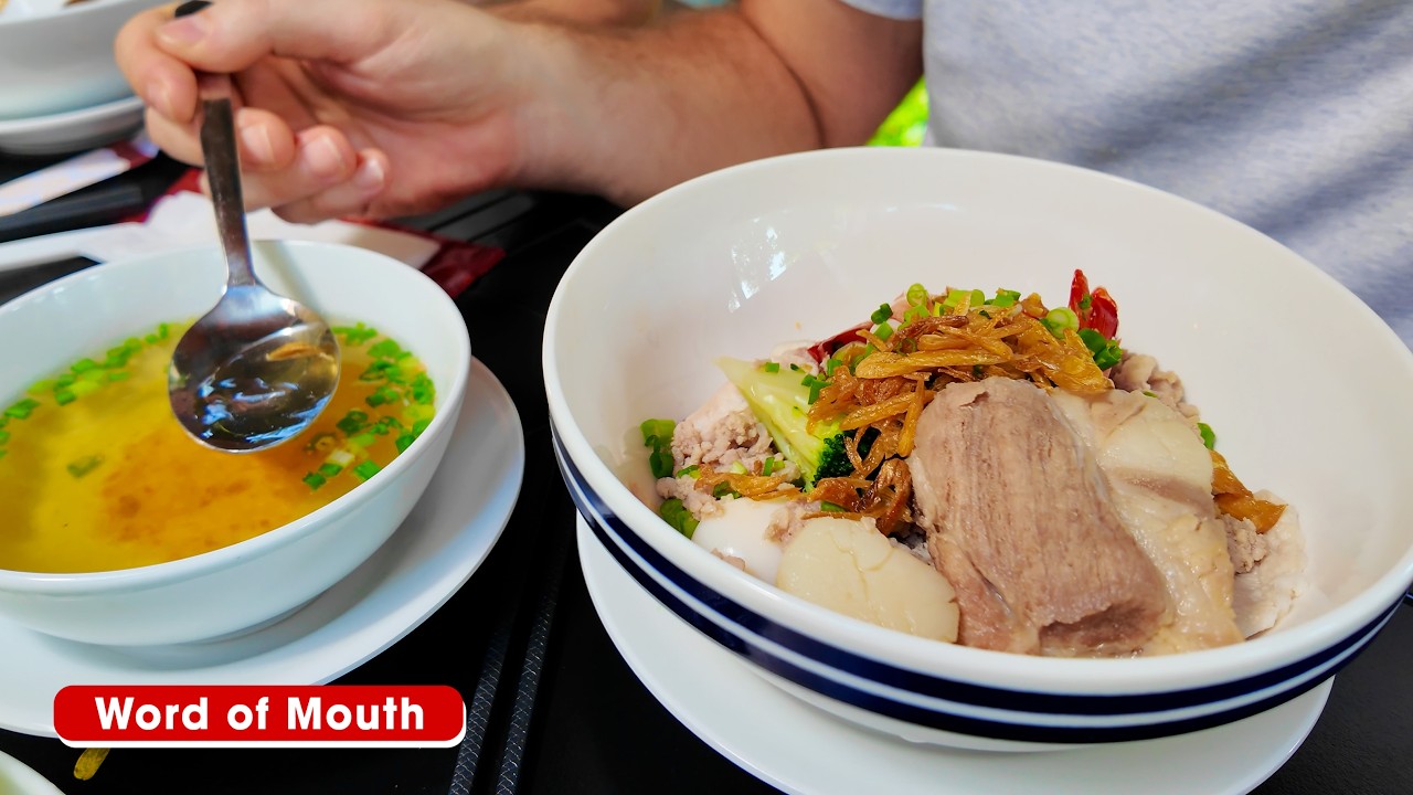 We Might Have Found Our New FAVORITE Vietnamese Street Food Spot