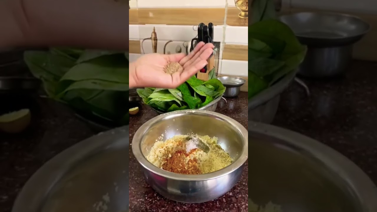 Patra the Gujarati snack #patra #snacks #gujrati #gujratifood #gujratisnacks #eveningsnacks #foodie