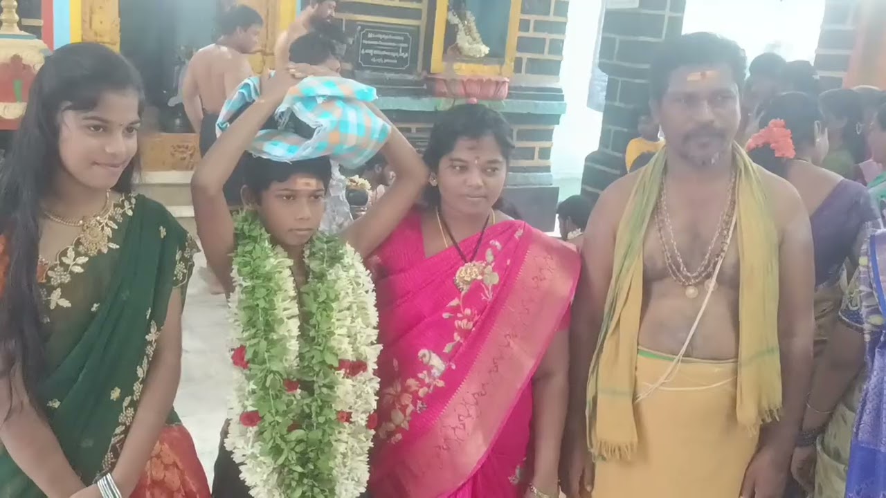 మైదుకూరు మండలం పార్వతి నగర్ శ్రీ ఓంకారేశ్వర స్వామి గుడి లో అయ్యప్ప స్వాముల ఇరుముడి కార్యక్రమం..