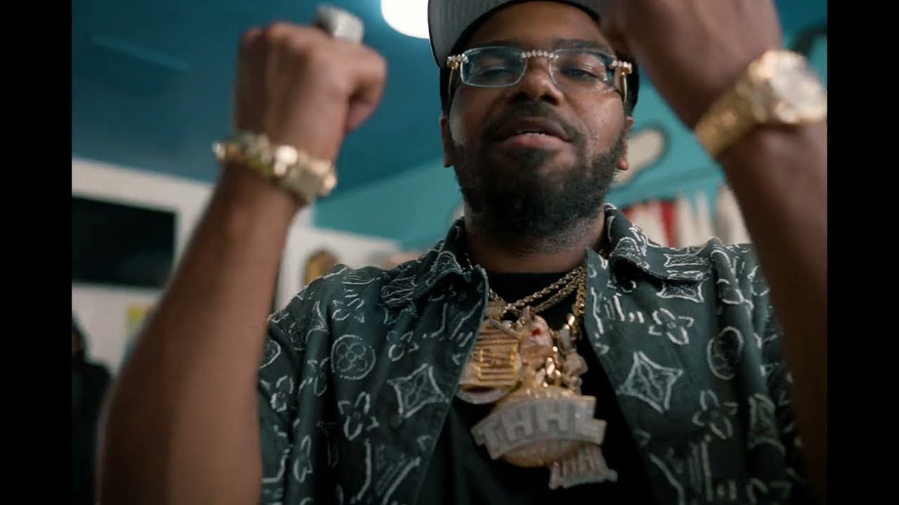 TrDee ft 3200 Tre - 50 Ball (Official Video)