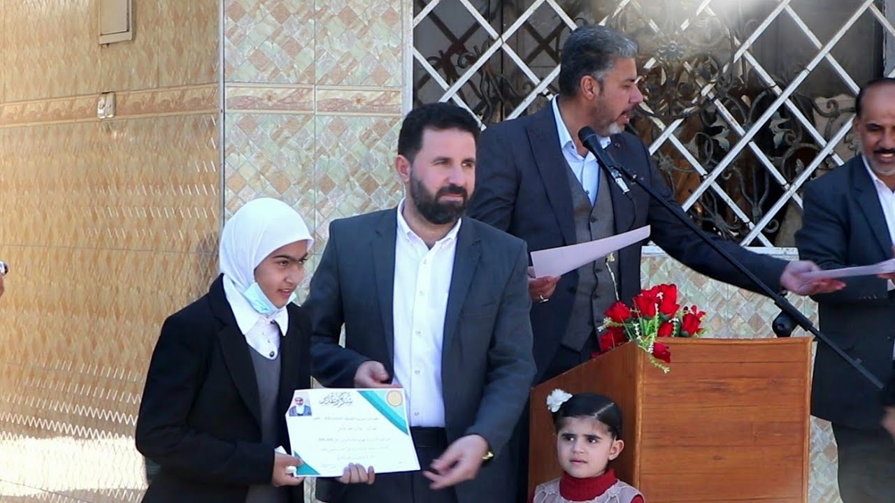 بمناسبة ولادة الإمام الإمام الحجة تكريم التلاميذ المتفوقين في مدرسة الأصدقاء