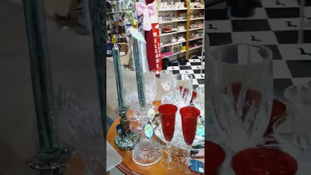 Waldo Antique Mall 01.12.2026  Sparkle and Shine Booth & Mid Century Marvelous and Other Treasures 