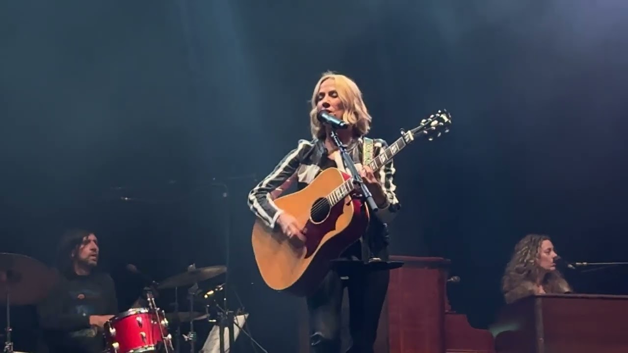 SHERYL CROW 