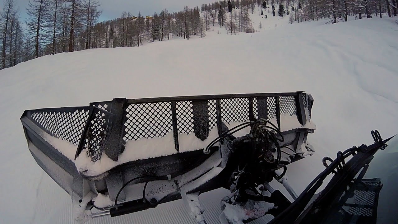 Snowcat Blade at Work PART. 2 - Prinoth Leitwolf W Onboard in Prali Ski Area
