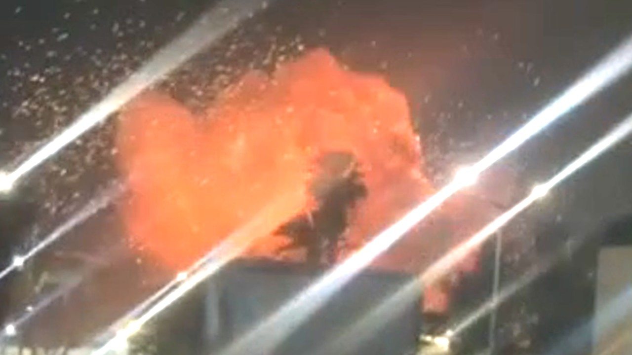 Iranian missile strikes on Dimona. Israeli air defenses in action.