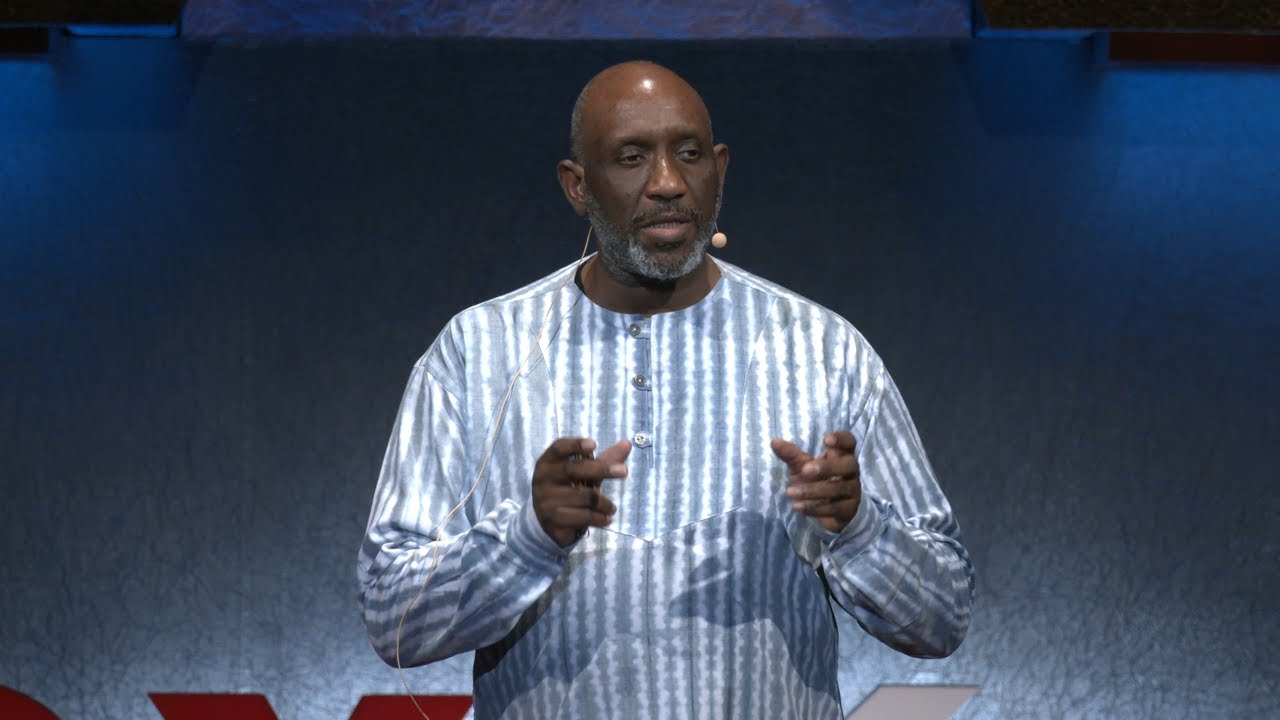 日本での経験から観た共創社会とは  Co-creating society: A vision from Japan experience | Oussouby SACKO | TEDxKyoto
