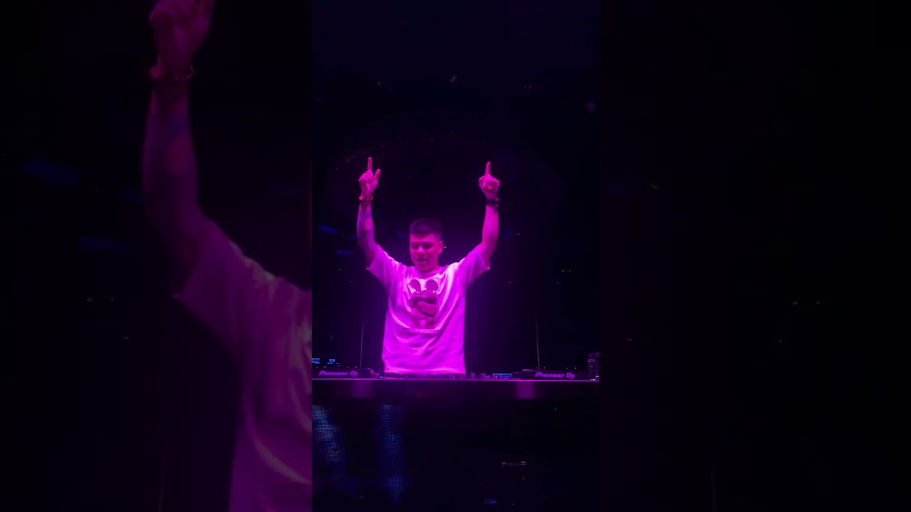 DinhTrong On the Mix - So Far Away 