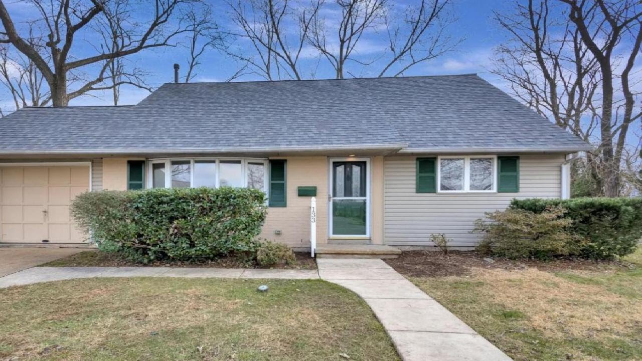 133 S MEADOW DRIVE, GLEN BURNIE, MD Presented by Melissa Cheetham.