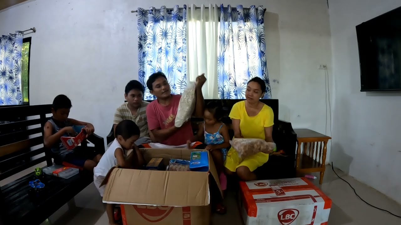 UNBOXING BALIKBAYAN BOX 📦📦MARAMING SALAMAT ATE CRISTINA 🙏😘😘😘😘