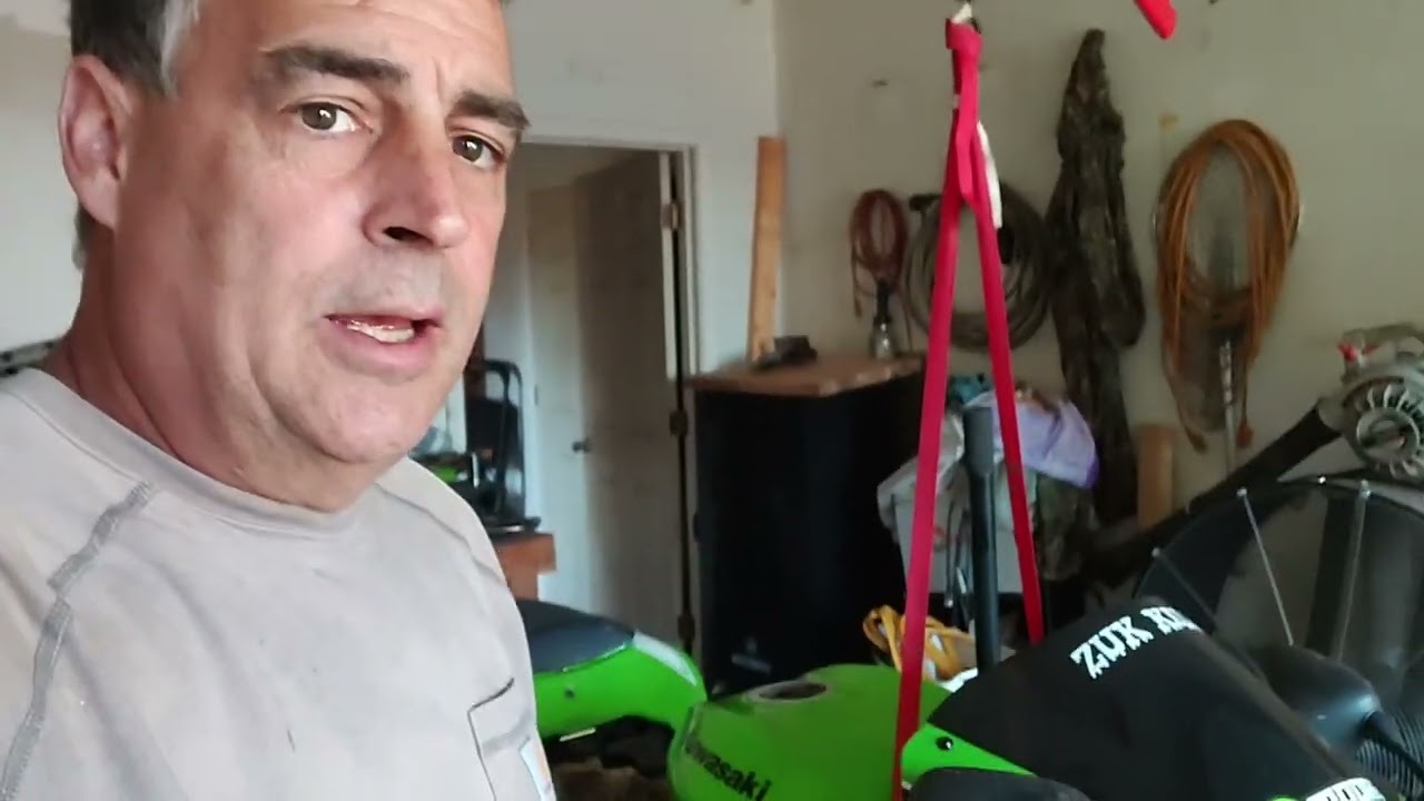 Wrecked 2007 ZX10R can we fix it and ride it ( Part 1 )