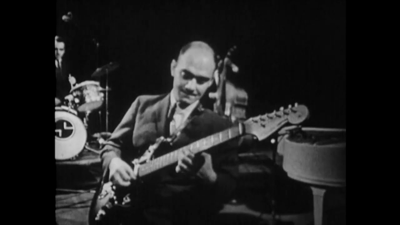 Joe Pass - Sonnymoon for Two