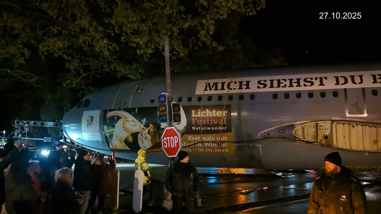 Der Airbus A310 rollt in Richtung Serengeti-Park Hodenhagen