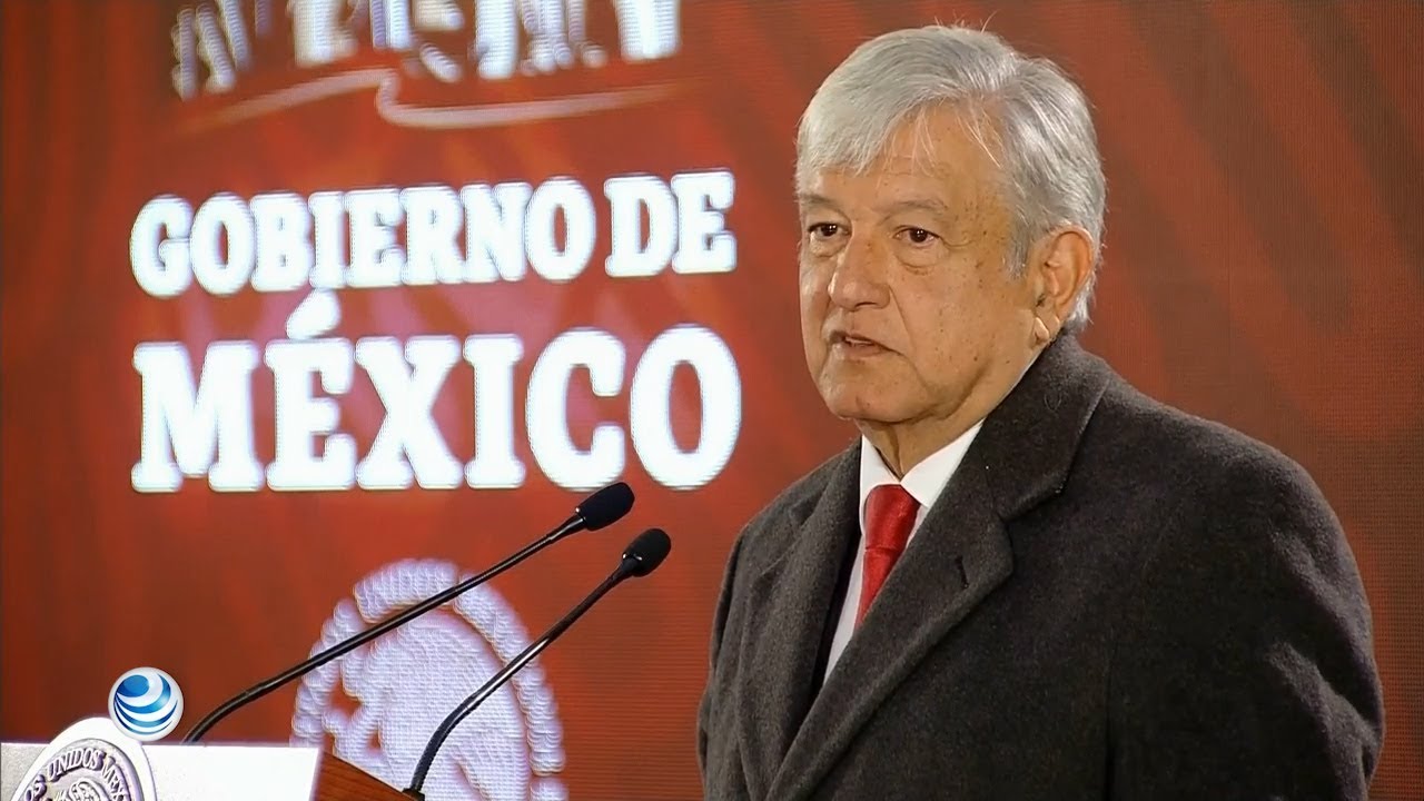 Bandas de huachicoleros se protegen con gente de las comunidades: AMLO