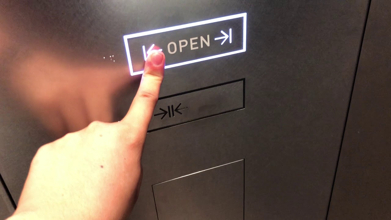 あべのハルカス シャトルエレベーター その1