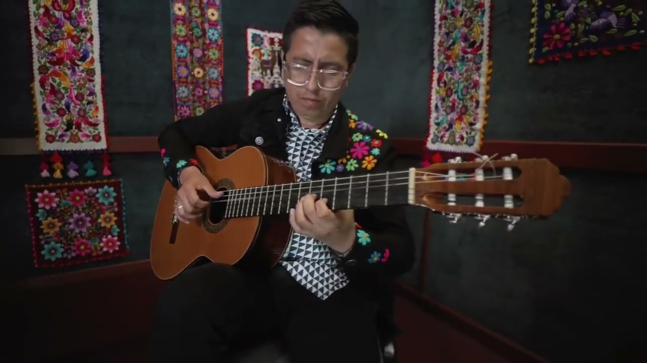 Gianfranco Bustios Vega  PUNCHULLAY, del maestro Ranulfo Fuentes