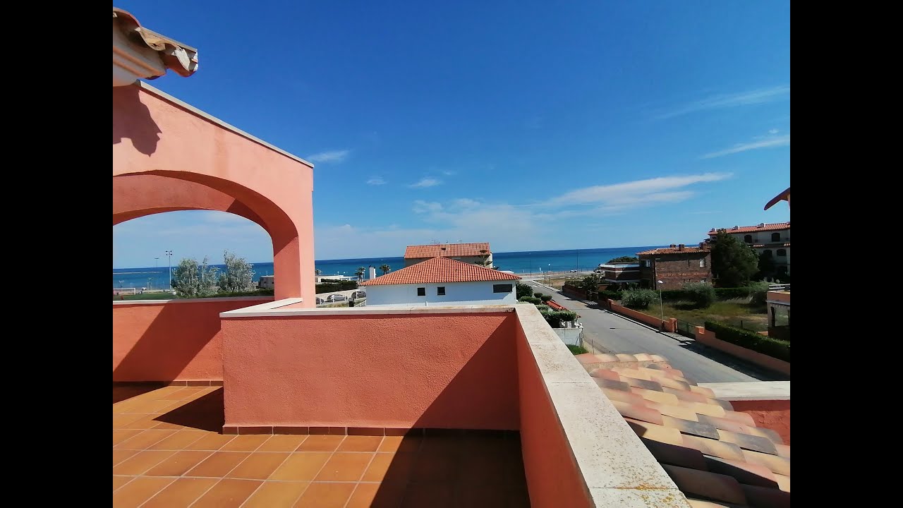 Rocio. Exclusividad en la playa Hospitalet del Infant #viveloconnosotros