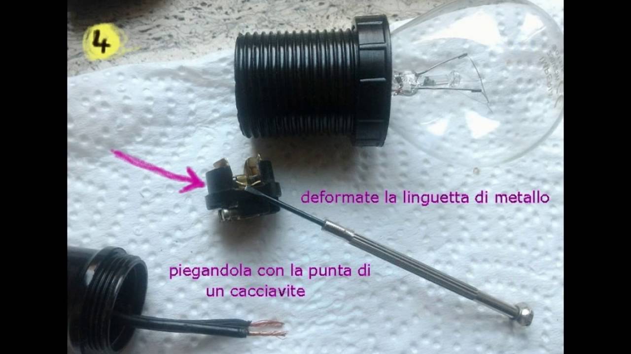 come sbloccare porta lampada o portalampada E14 .. how unlock lamp holder .. aprire bloccato chiuso