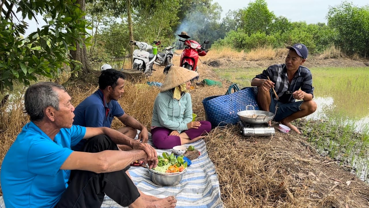 Mới học được nghề Anh Chị Tư của trở lại đồng 30 tháng 4 mò cá trúng mánh quá đậm VXĐ 589