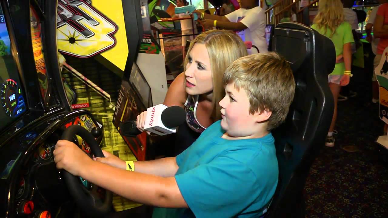 Atlanta Mom - Mountasia Family Fun