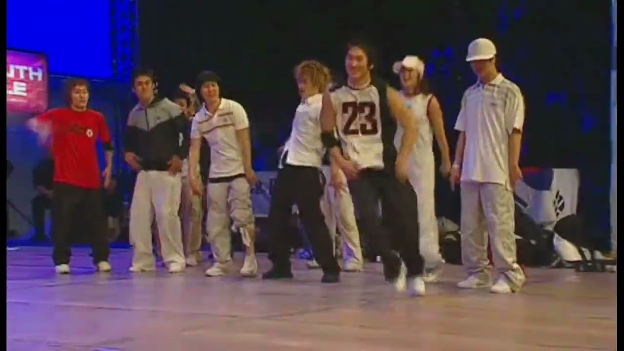 TURN PHRASE CREW (JAPAN) VS EXTREME CREW (KOREA) | FINAL BATTLE | BOTY INTERNATIONAL 2007