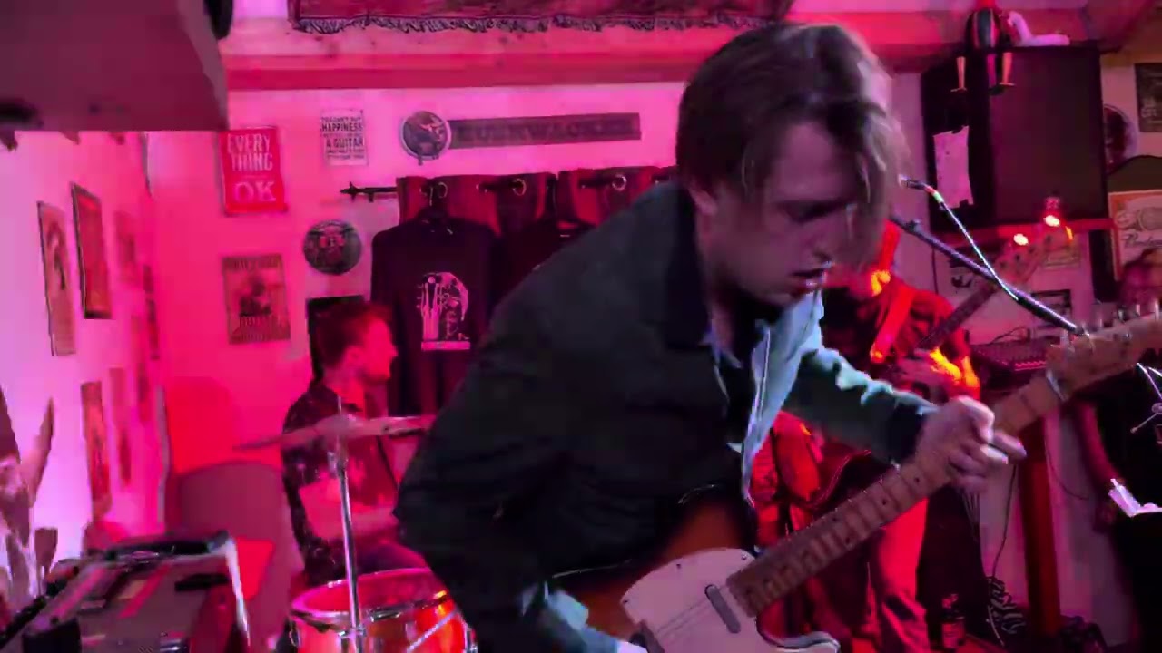Meryn Bevelander Band