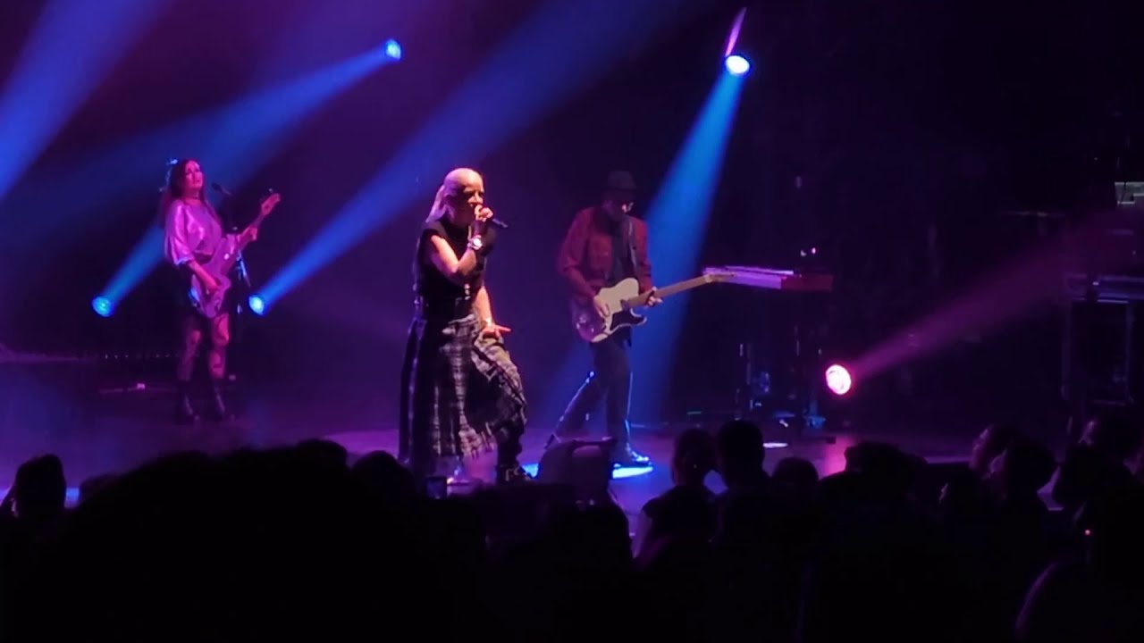 Beer Before the Band - Garbage @ The Palais, Melbourne, Aust, December 2025