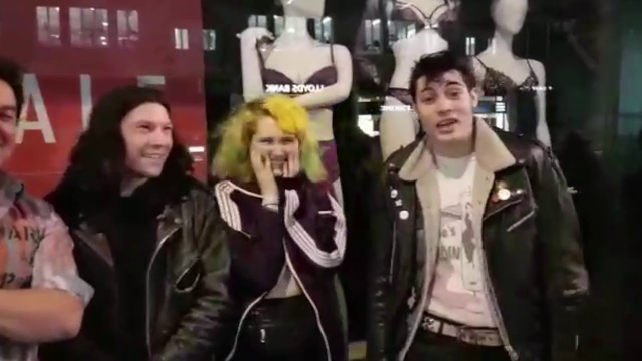 Best London Punk   London Lens TV The Blue Carpet Band