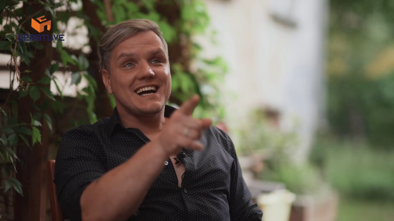 Arnis Ritenieks par boksa klauniem, hokeju Ķīnā un unikālo bērnību