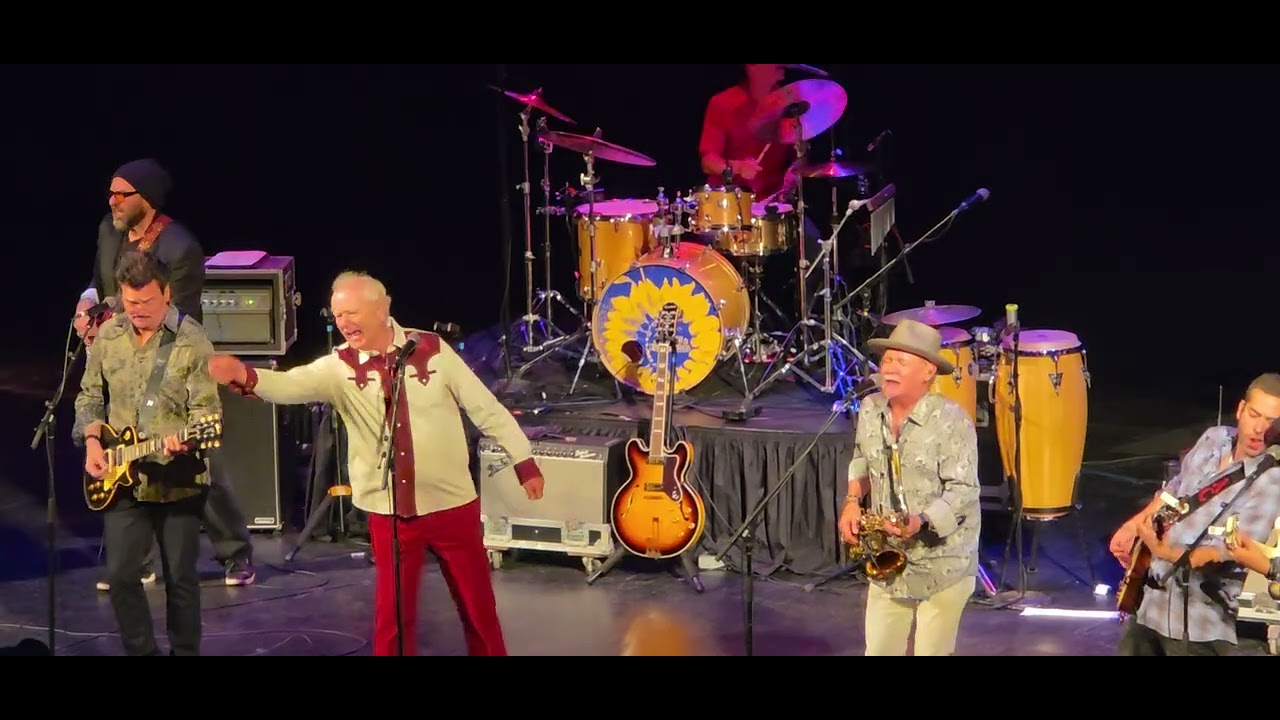 Bill Murray "867-5309/Jenny" Louisville Palace - BM&HBB - Tommy Tutone cover- 11/9/2025 [live] 4K