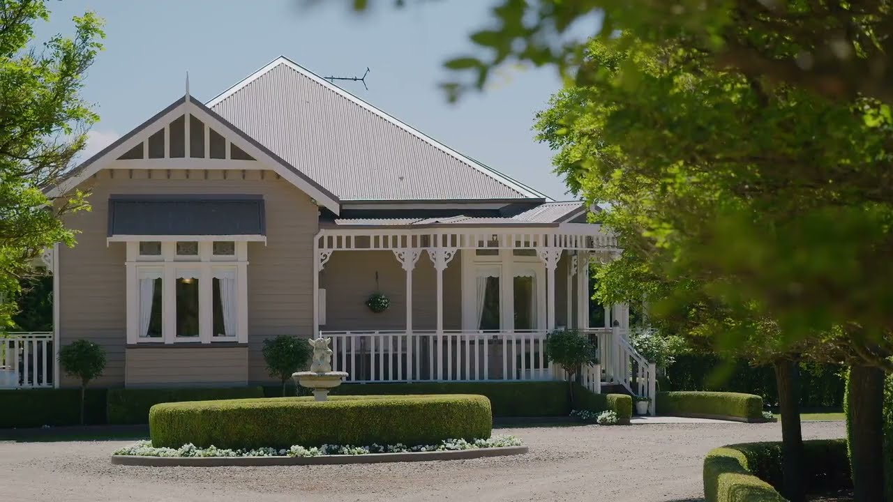Romantically Elegant - 259 Stuhrs Road, Darnum