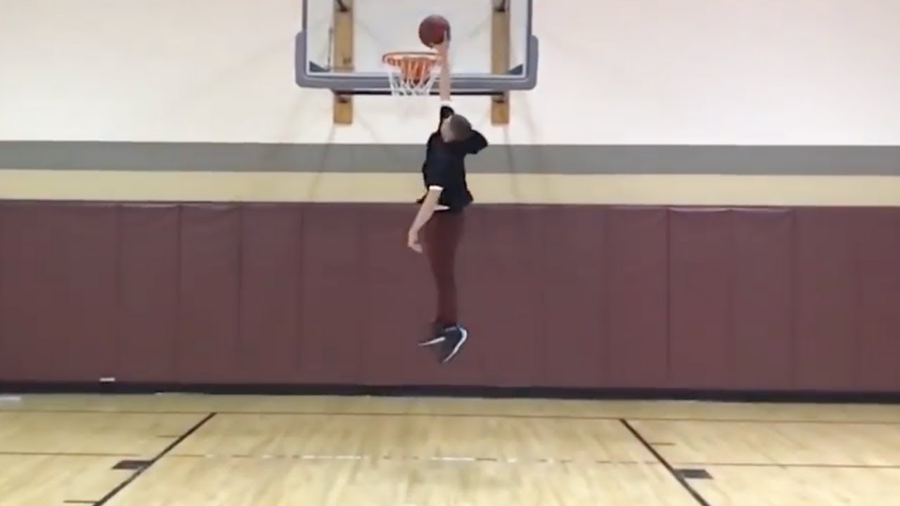 The Professor Dunking at 5'10
