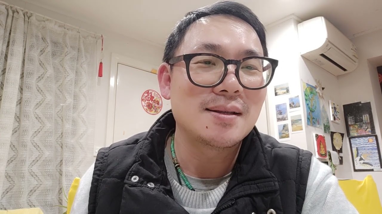 由网红 #肥猫 被 #PUA #跳江 事件，敲响所有男孩家长的警钟，我们应该如何支持男孩的正常成长。