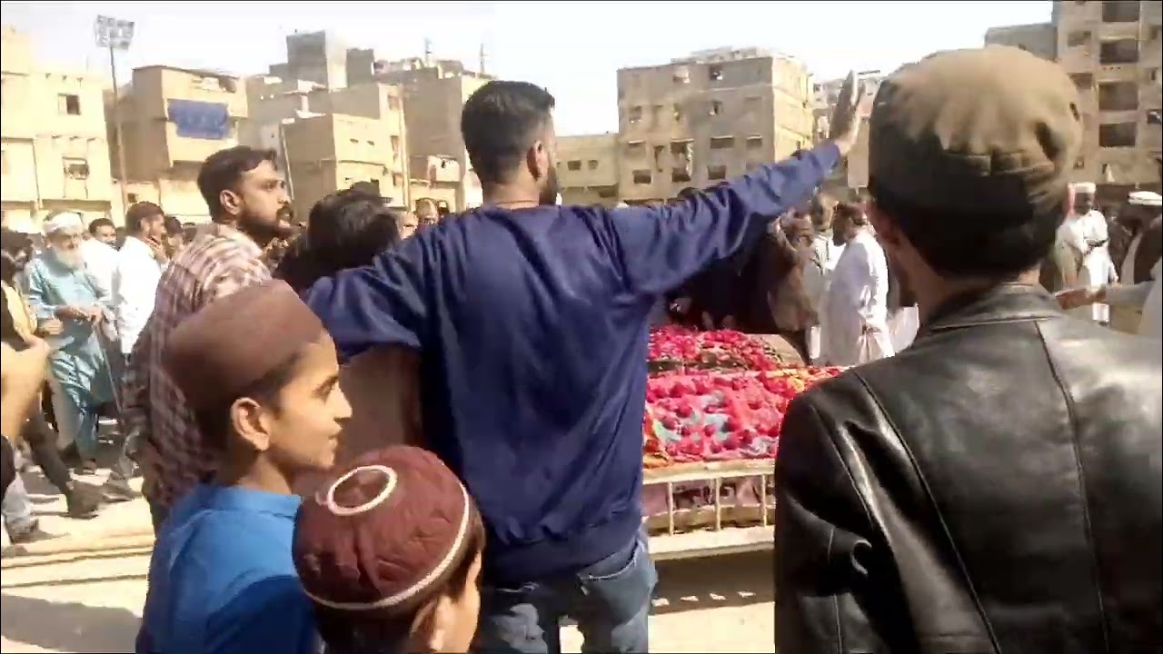 SHAHID   KI  AWAZ