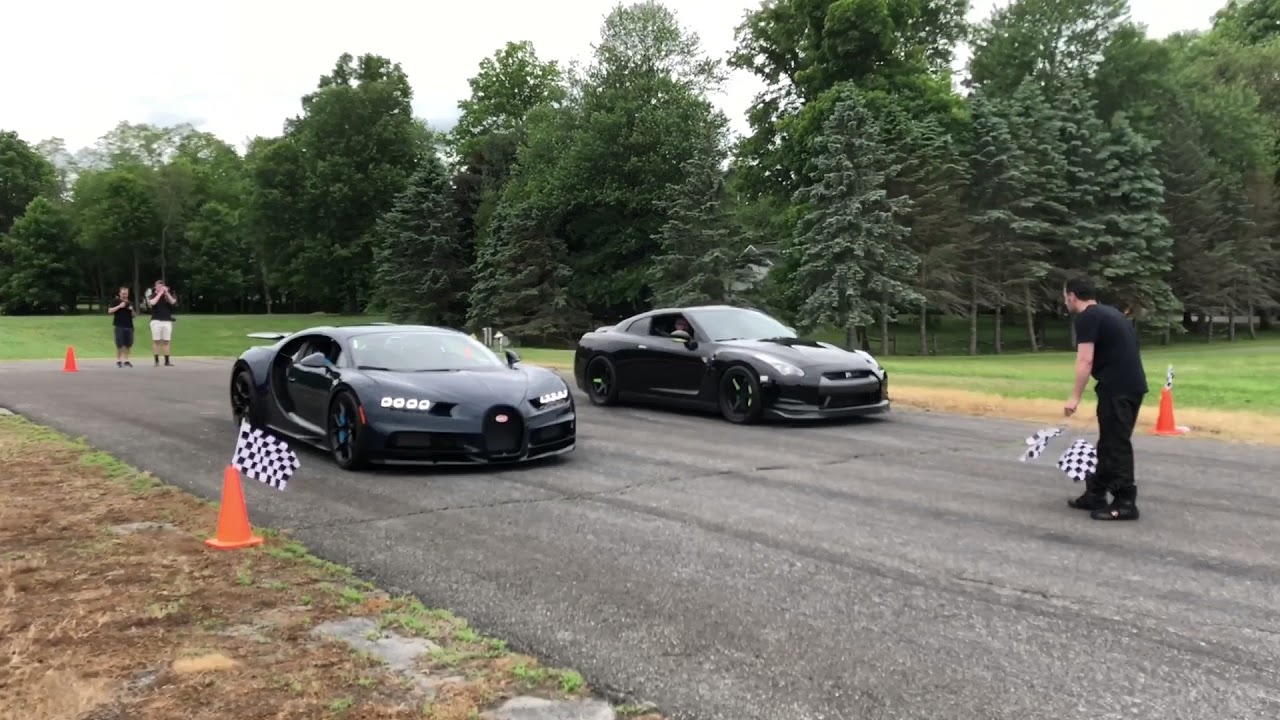 Bugatti Chiron Vs. Ivey GTR