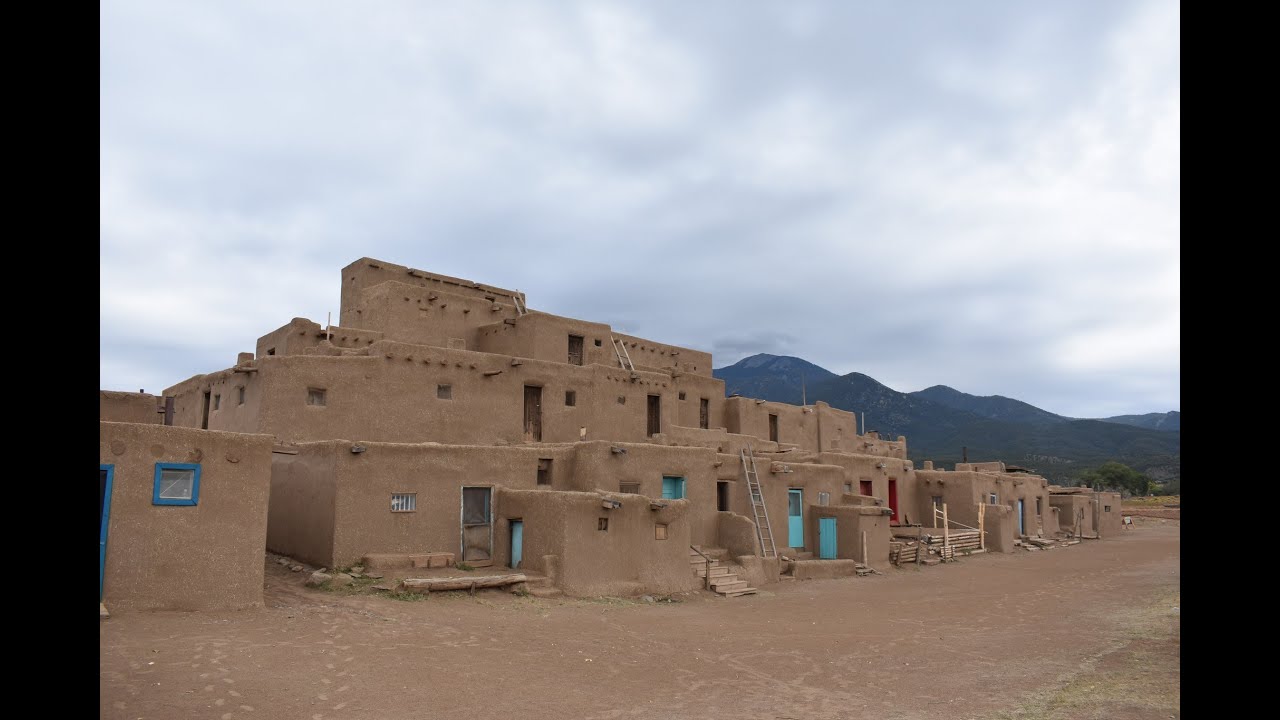 4k walk through Taos Pueblo