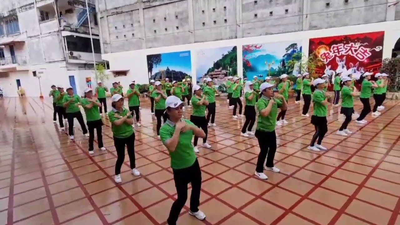 小虎隊 《爱》Xiao Hu Dui - Ai Line Dance (CRYSTAL SISTER'S)