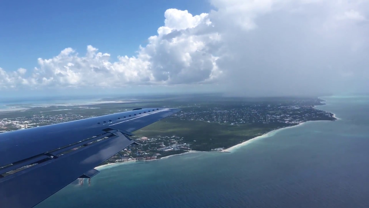 Western Air Embraer 145LR C6-REX landing MYGF Freeport