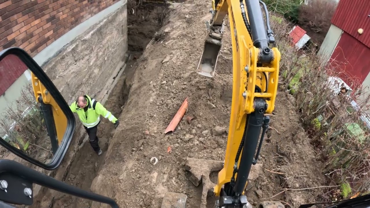 Excavating for house drainage Part 2