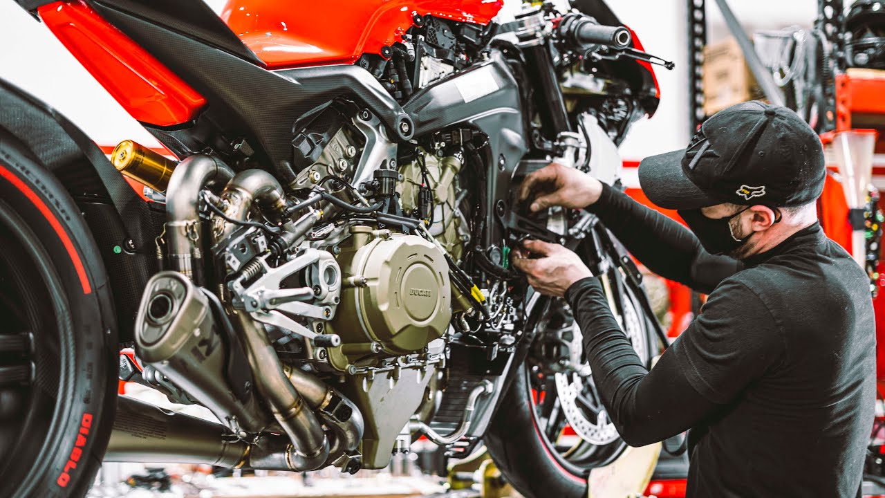 Modifying Our Most Expensive Ducati Motorcycle With An Akrapovic Race Exhaust!