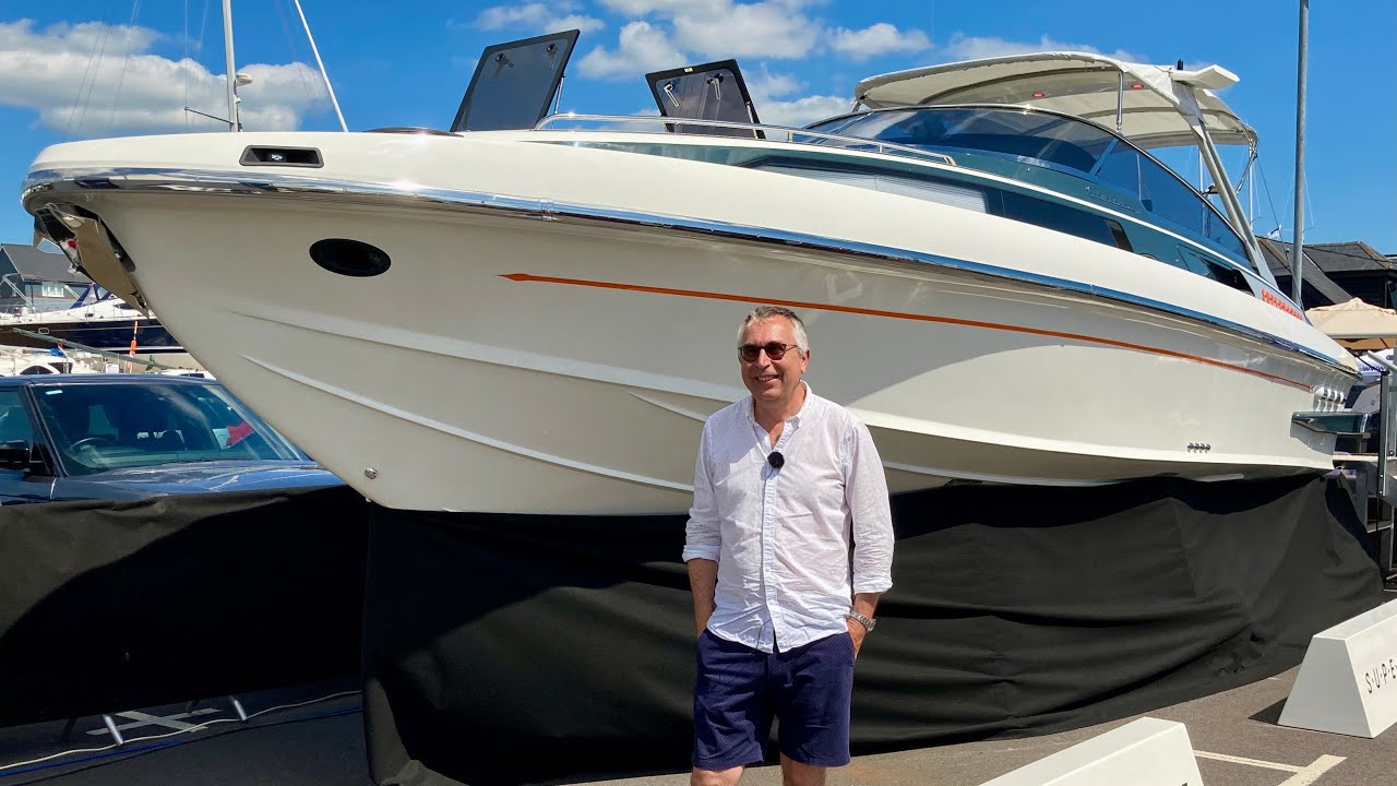 £300,000 Yacht Tour : Supermarine Spearfish 32
