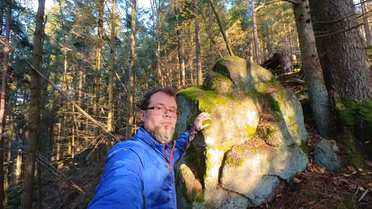 Rätselhafter Bildstein