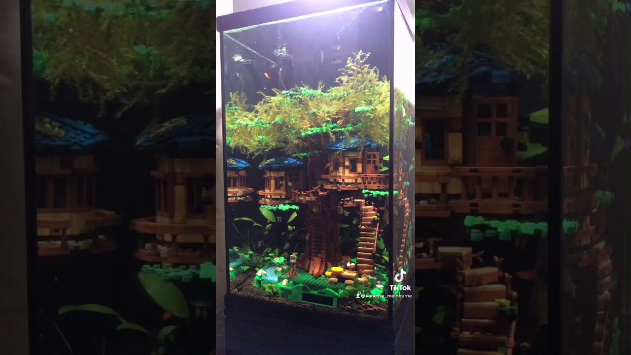 Lego Treehouse Aquarium - Secret Tunnel