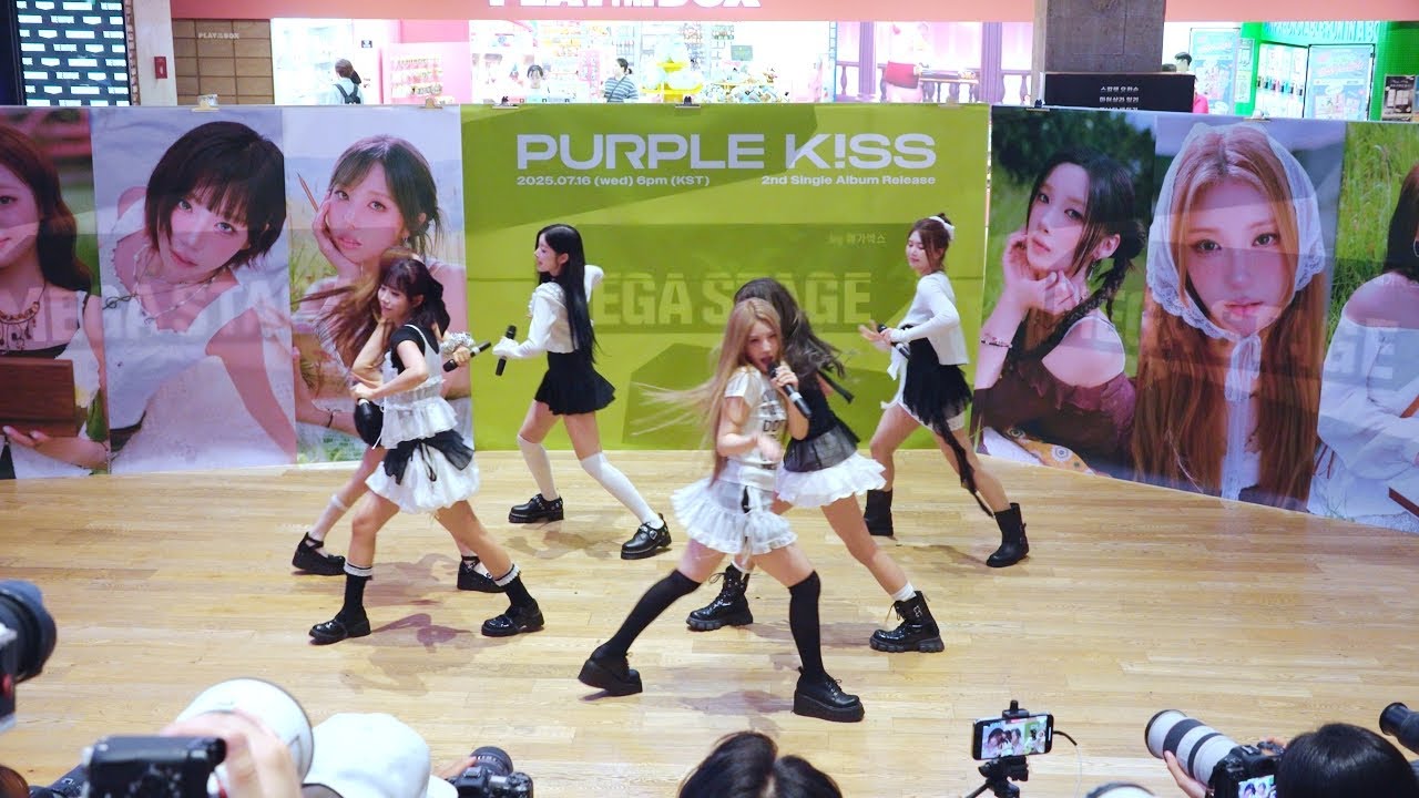 퍼플키스 (PURPLE KISS ) | 코엑스몰 메가 스테이지 미니공연 , 나고은, 도시, 이레 , 유키, 채인, 수안 #퍼플키스 #PURPLE_KISS
